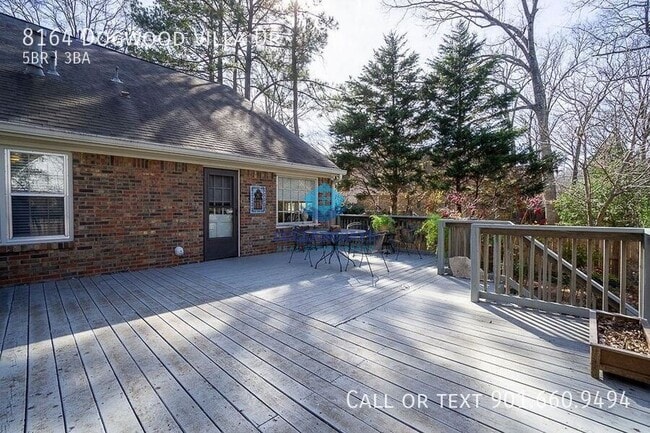 Building Photo - 8164 Dogwood Villa Dr