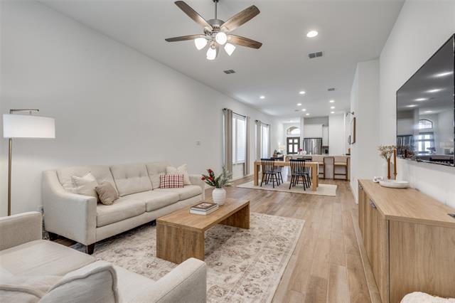 Building Photo - 216 Palo Duro Bnd