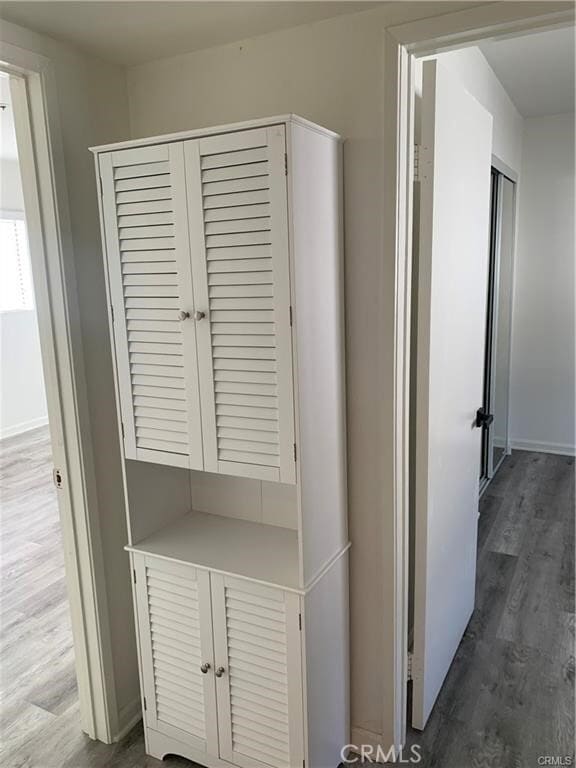 Building Photo - 521 W Duarte Rd