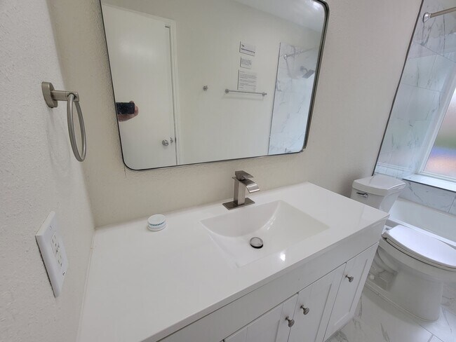 Building Photo - 6311 Diamond Rock Dr