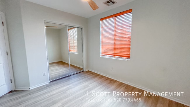 Building Photo - 746 N Laguna Dr