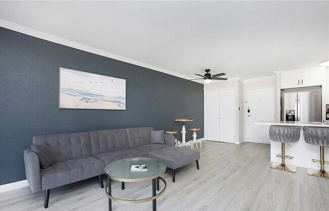 Building Photo - Condo for Rent with View