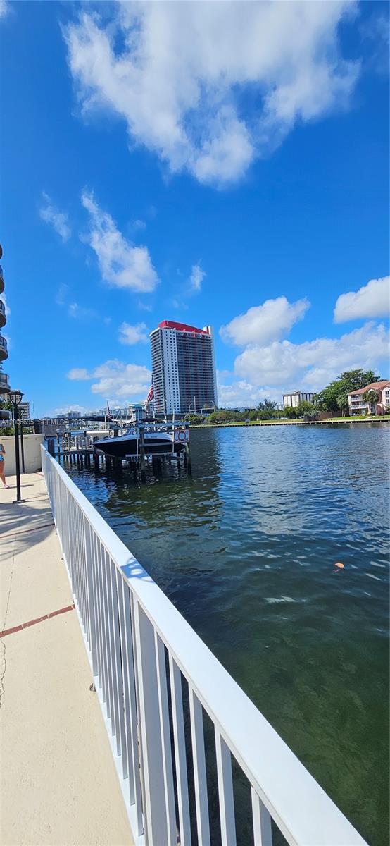 Building Photo - 3800 S Ocean Dr