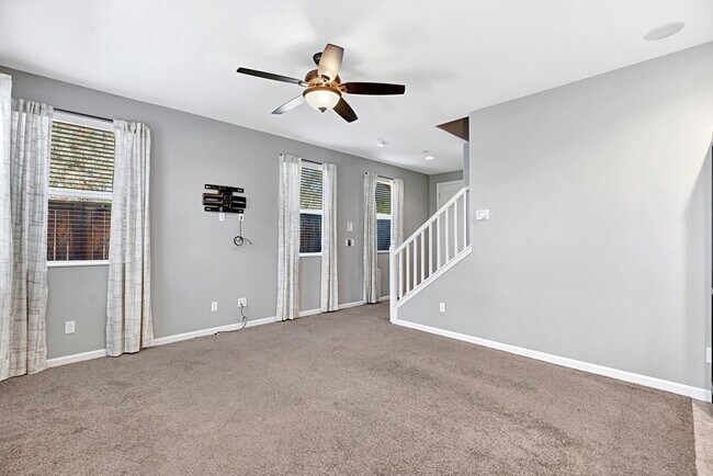 Building Photo - 1446 Sundial Way