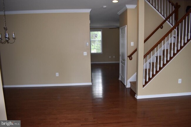 Primary Photo - 15454 Gossoms Store Ct
