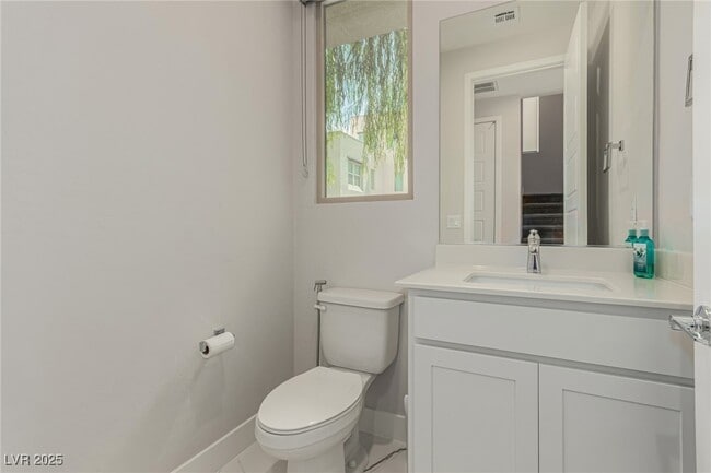 Building Photo - 11297 Gravitation Dr
