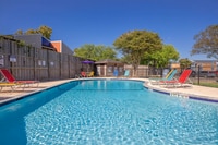 Building Photo - Chase View Apartments