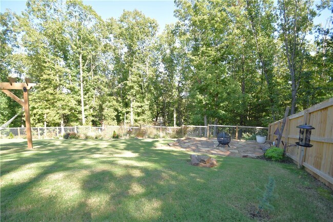 Building Photo - 42 Tummell Dr