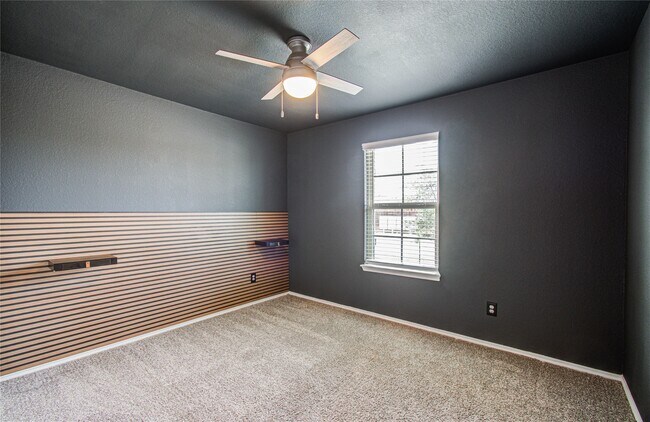 Building Photo - 20835 Medford Landing Ln