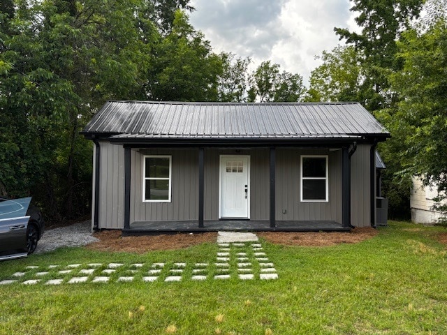 Building Photo - 504 Hughes St