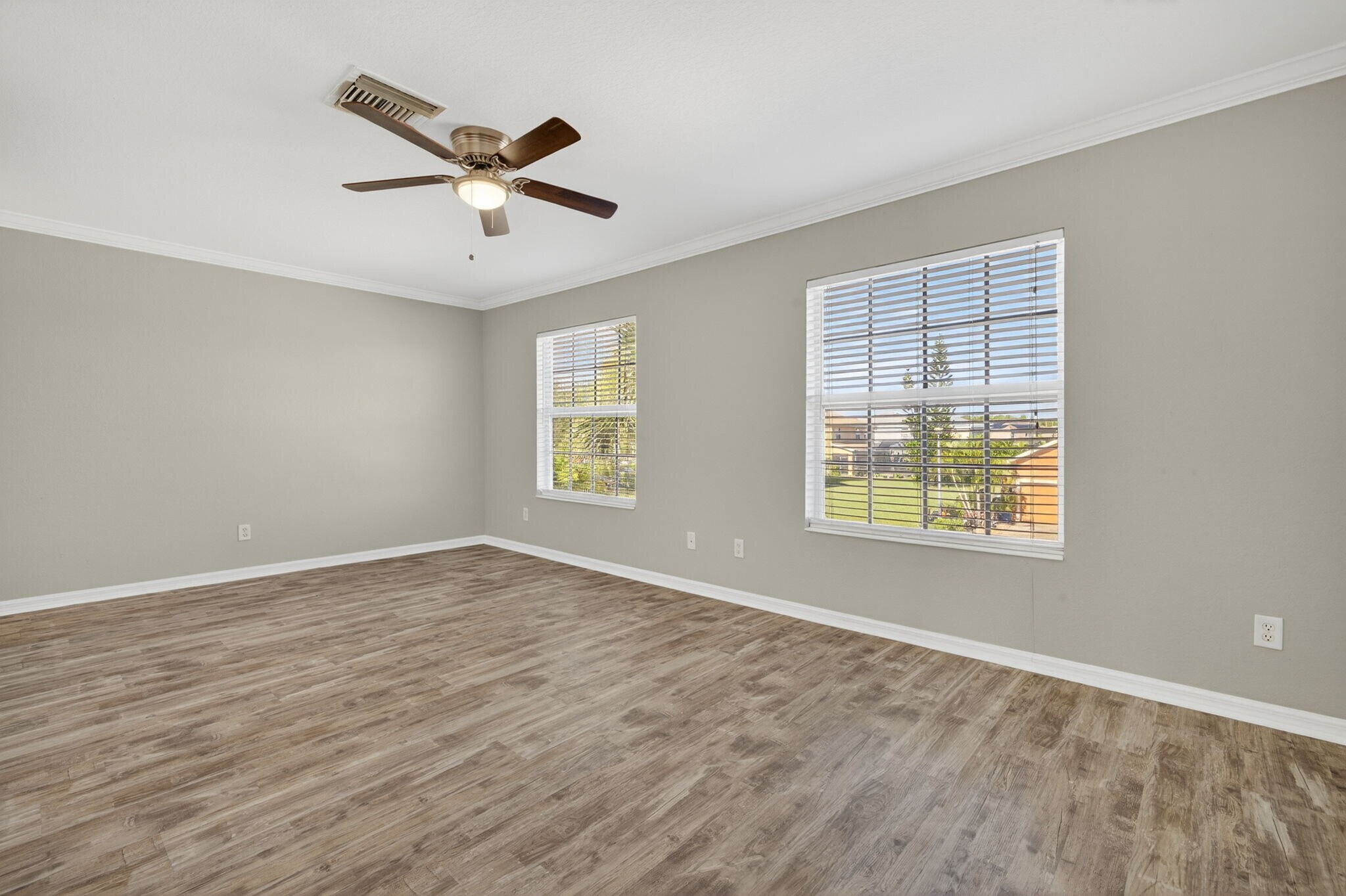 Building Photo - 8250 Silver Birch Way