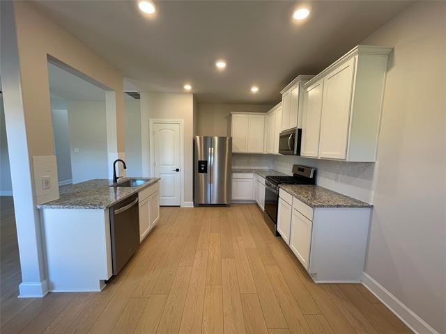 Building Photo - 1414 Windermere Wy