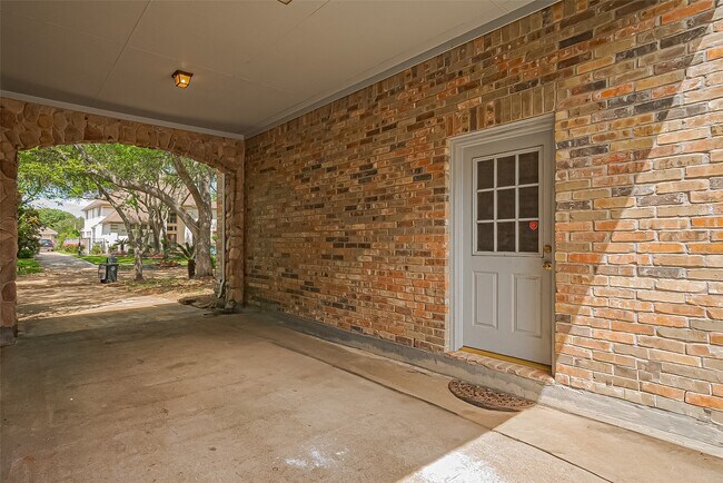Building Photo - 36 Watermill Pl