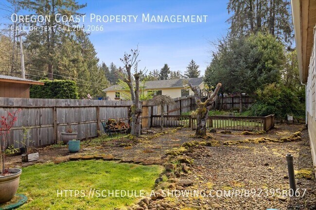 Building Photo - 2347 N Chinook Ln