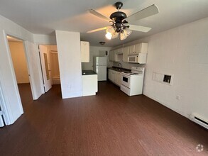 Building Photo - $850 per month- 2/1 Murfreesboro