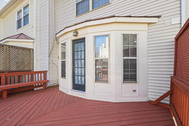Building Photo - 6719 Sunset Woods Ct