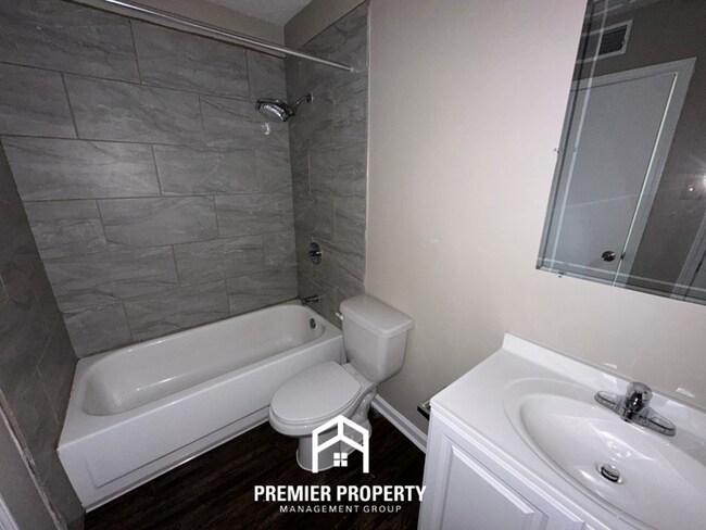 Building Photo - Quiet 3BR/2BA Cove in 38141 | Vaulted Ceilings, Fireplace & 2-Car Garage