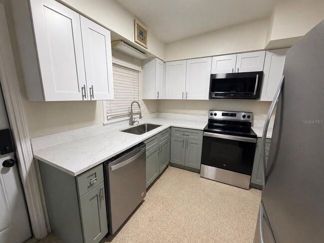 Building Photo - 29 W Preston St