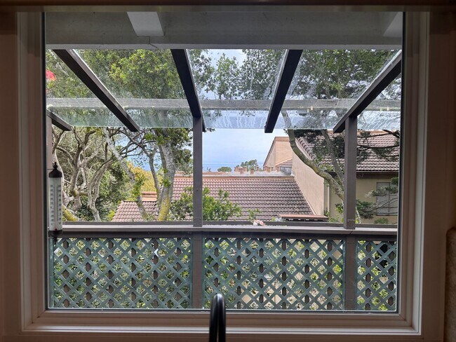 Building Photo - Sunny - Fully Furnished 2-Bedroom, with Of...