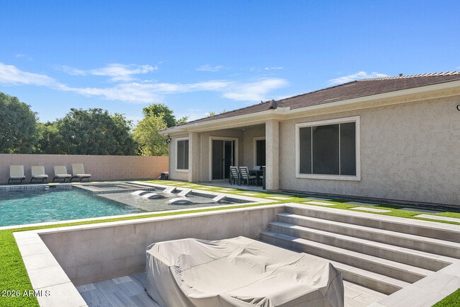 Building Photo - 19411 E Timberline Rd