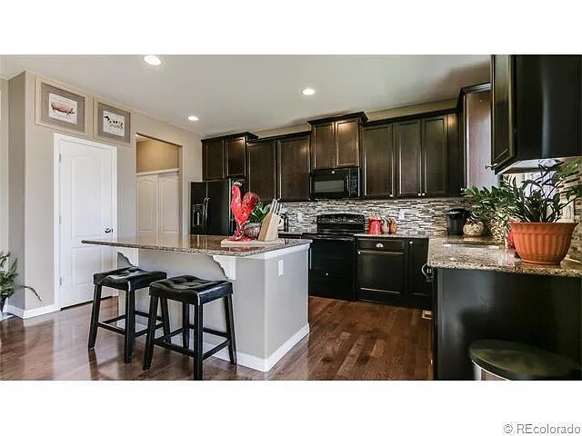 Building Photo - 15437 Coopers Hawk Ct