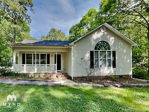 Building Photo - 523 Rockvale Ct