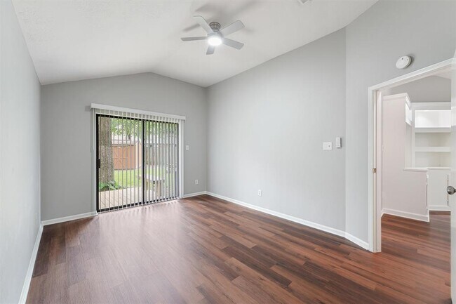 Building Photo - 6 Fiddlers Cove Pl