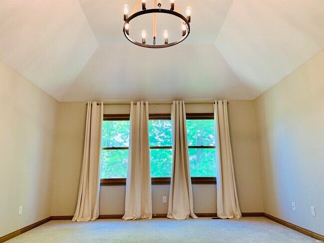Building Photo - 18325 Forest Terrace
