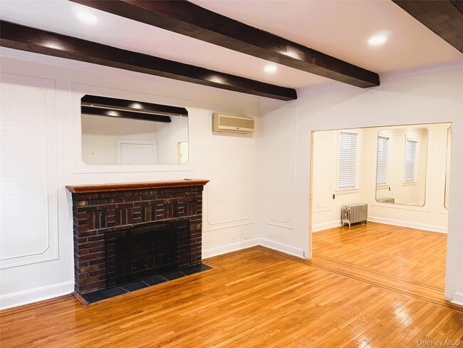 Building Photo - 48-43 44th St