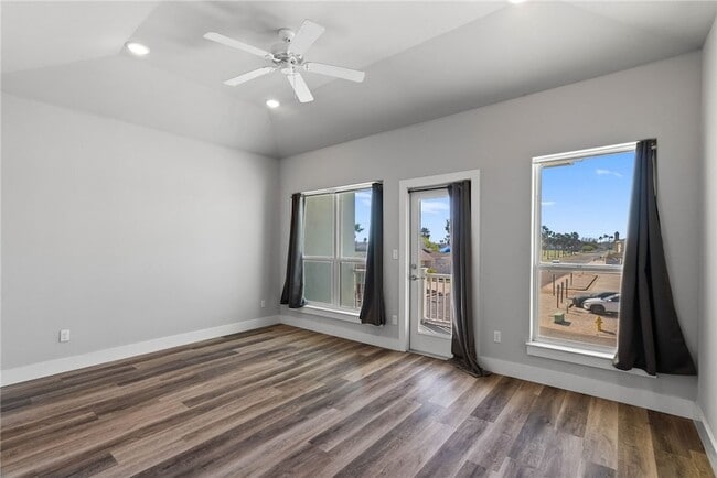 Building Photo - 14010 Fortuna Bay Dr