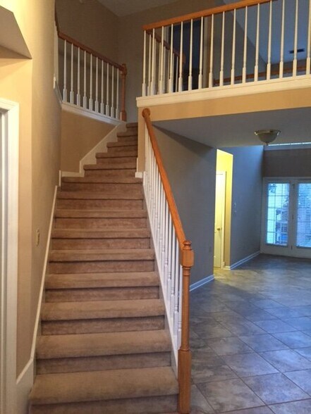 Building Photo - 7413 Hamilton Run Dr