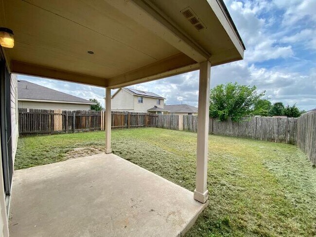 Building Photo - 17817 Majestic Elm Ln