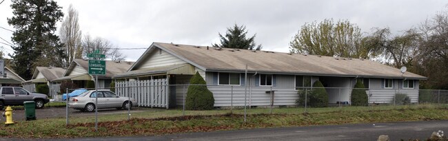 Primary Photo - Pacific Apartments