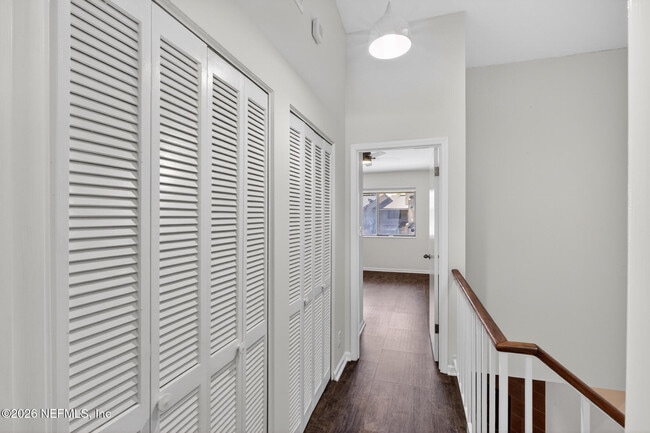 Building Photo - 7701 Baymeadows Cir W