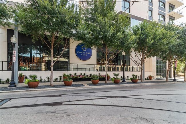 Building Photo - 3201 McKinney Ave