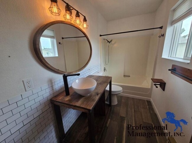 Building Photo - 3 bedroom in Billings MT 59102