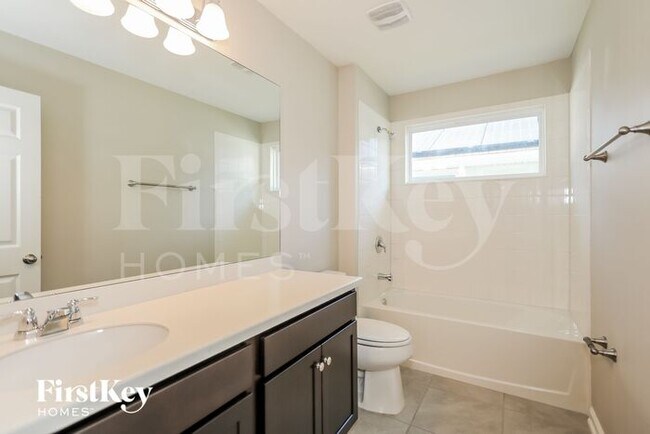 Building Photo - 239 Santorini Ct