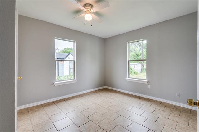 Building Photo - 2524 Malvern Trail