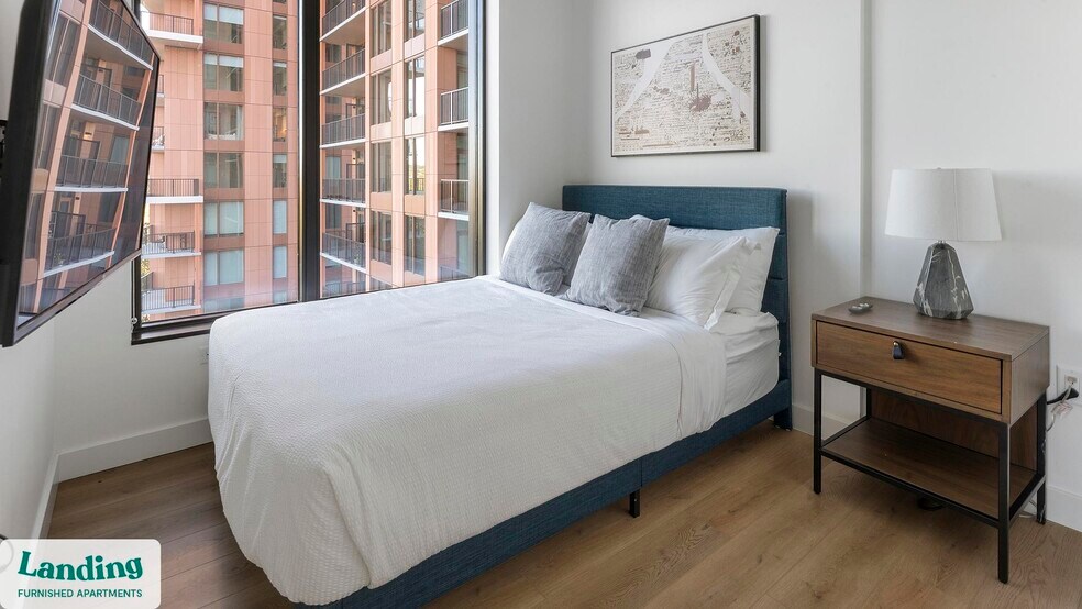 Building Photo - 632 Howard Rd SE