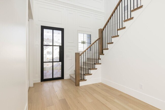 Building Photo - Brand New 6 Bed 4 Bath Rental with pool Near Sand Hollow!