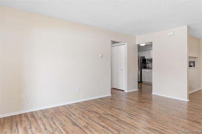 Building Photo - 2620 Greenstone Blvd