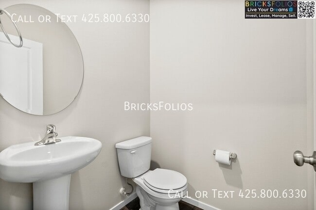 Building Photo - 1342 SW Pendleton Way