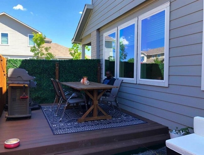 Building Photo - 14110 Luisium View