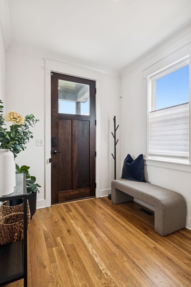 Building Photo - Great East Nashville house-close to 5 Points and Shelby Park