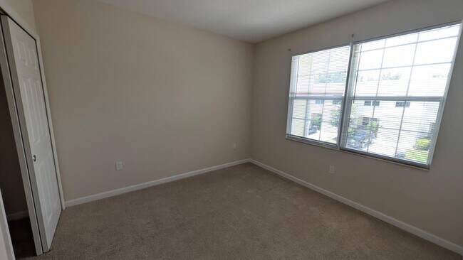 Building Photo - 2900 NW Treviso Cir