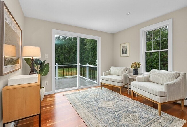 Building Photo - 94 Hudson Rd