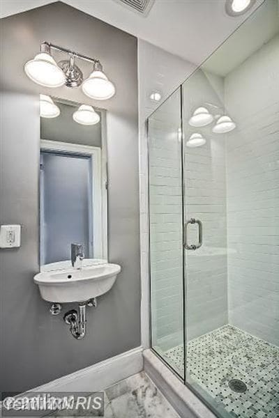Building Photo - 2108 10th St NW