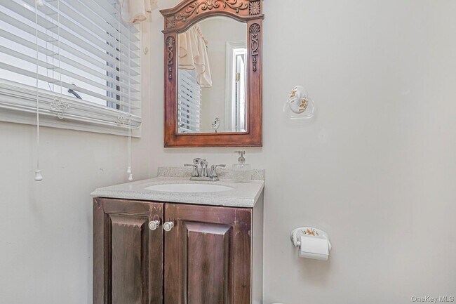 Building Photo - 317 Darlington Ave