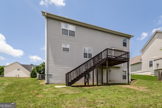 Building Photo - 5934 Colonnade Dr