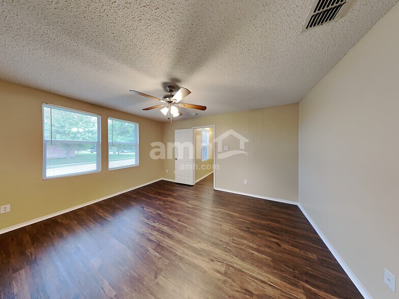 Building Photo - 3124 Prairie Aster Dr